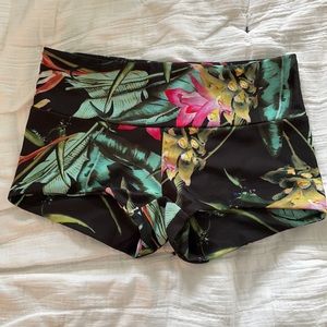 Tropical Stone Fox Sweat Spandex Shorts